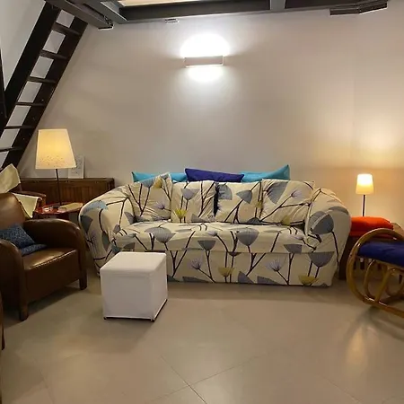 Apartamento Open Space City Center Con Terrazzo E Due Bagni Milão